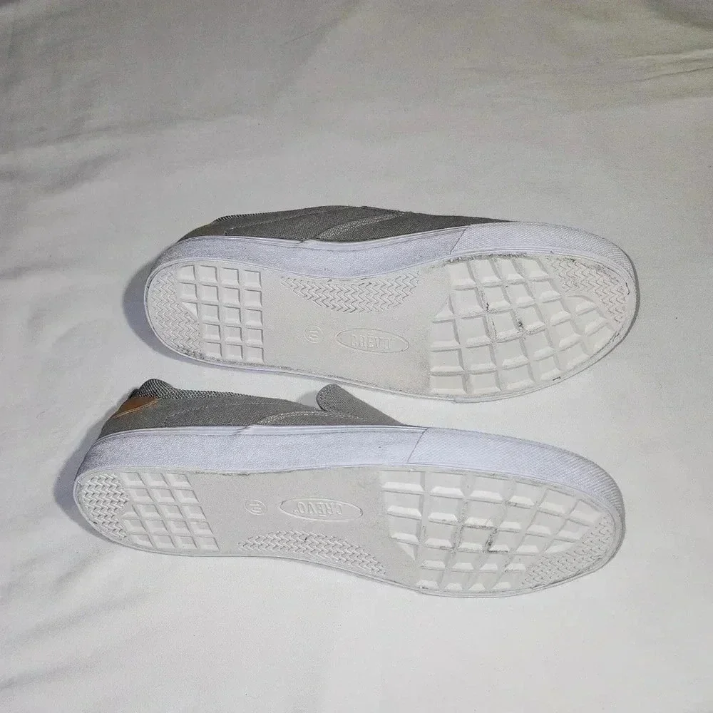 CREVO men's sneaker 👟
